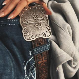 NOCONA BELT CO. Embossed Tooled Leather Silver Tone Cross Buckle Belt Women’s M Nocona Belt Co. Women main image 4