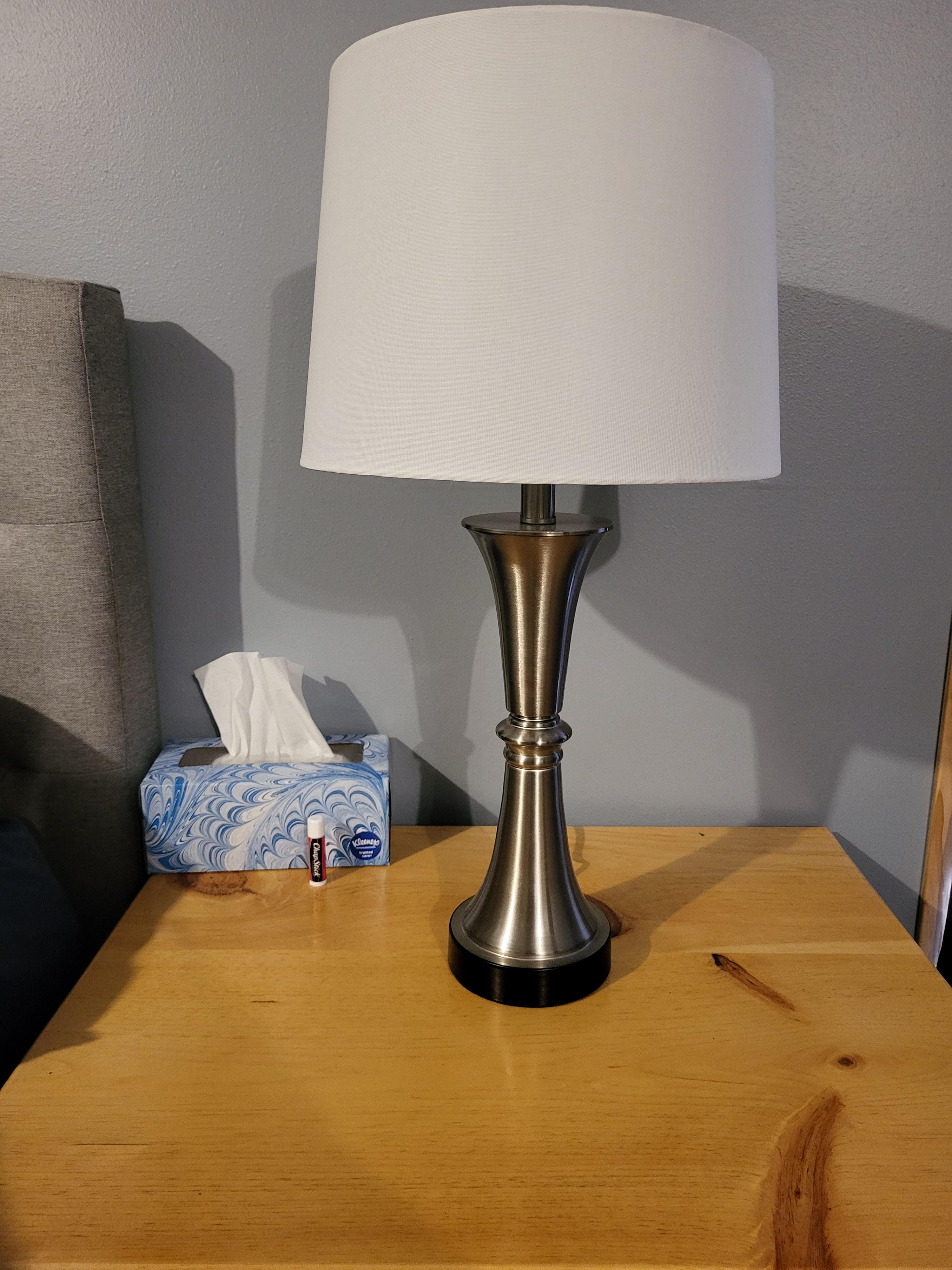 Signature Design by Ashley Niobe Glazed Ceramic Table Lamp