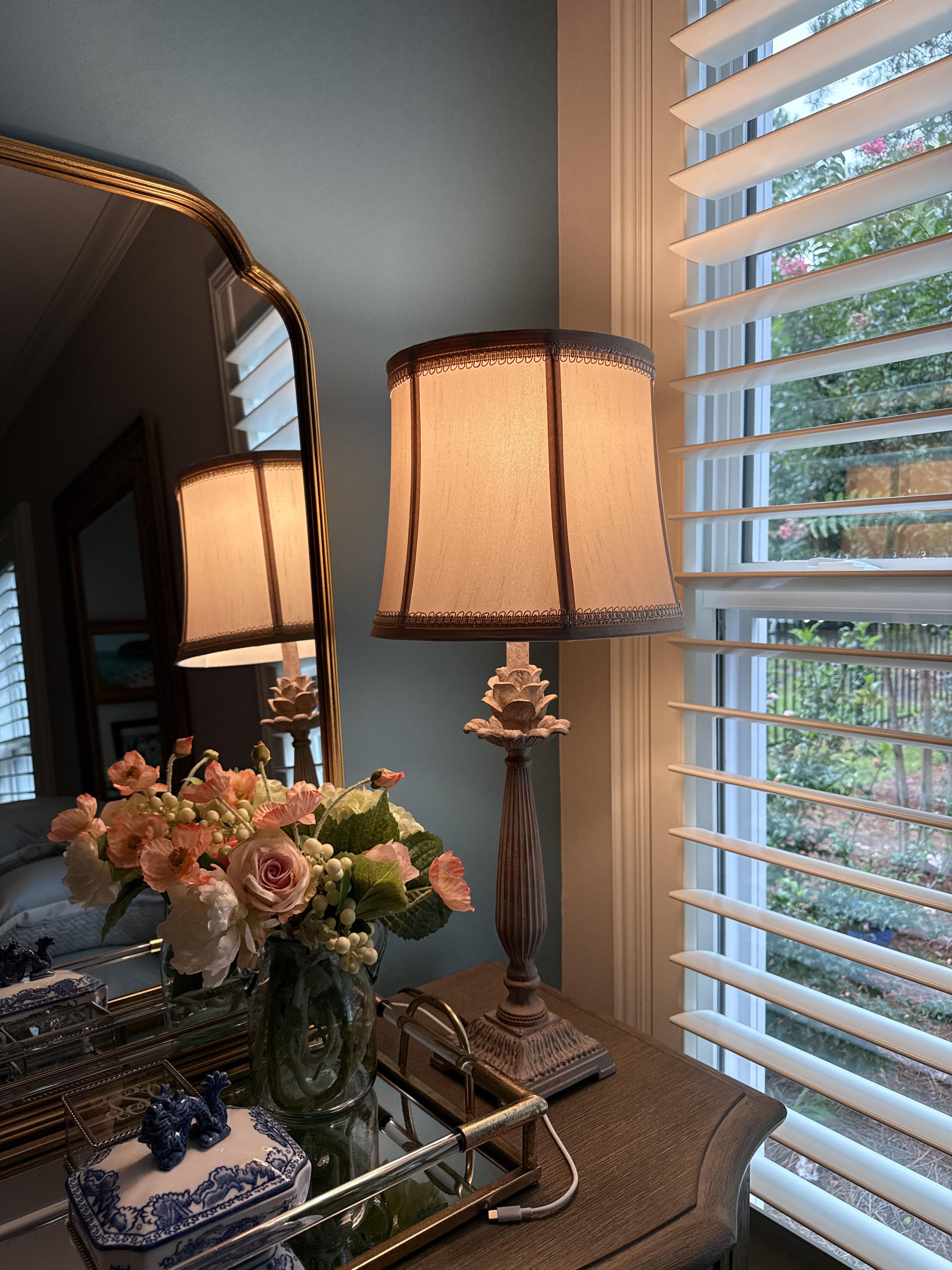 Regency Hill Petite Artichoke 28