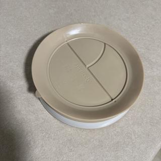 Submitted by Baby suction plate