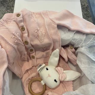 Submitted by Knitted Floral Set