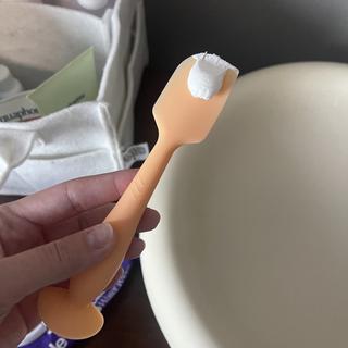 Submitted by Diaper applicator