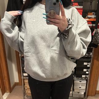 Enviado por Crew Sweatshirt