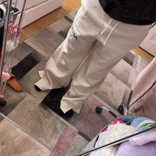Submitted by Giee