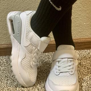 Enviado por White Air Max Nike Shoes