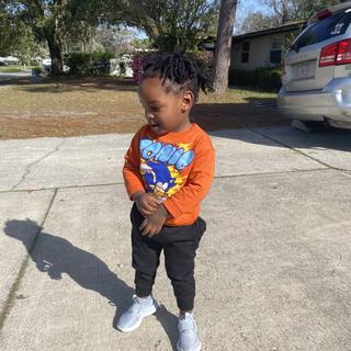 Submitted by Khadija255292812
