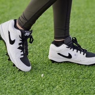 Jordan Stadium 90 Low TD Football Cleats. Nike.com