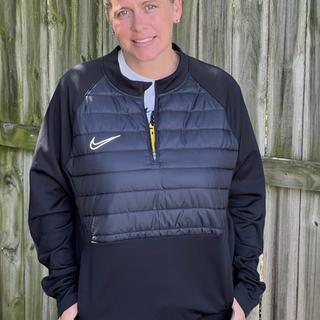 Reviews: Nike Academy Winter Warrior Men's Therma-FIT 1/2-Zip