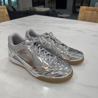 Submitted by Nike Gato