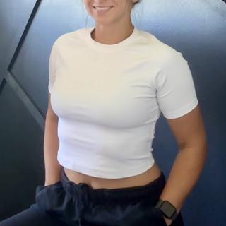 Enviado por Short Sleeve Crop