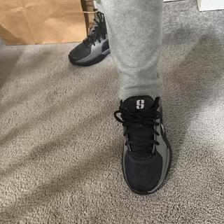 Submitted by Tommy’s running sneaks