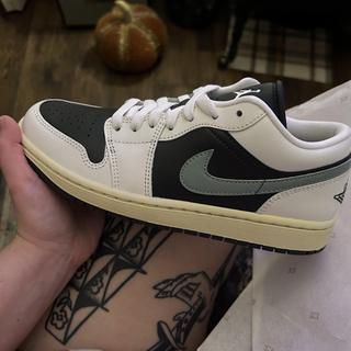 Enviado por HollyK695874434