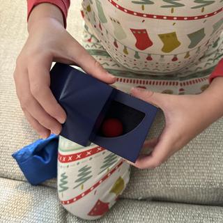 Magic dome with disappearing ball