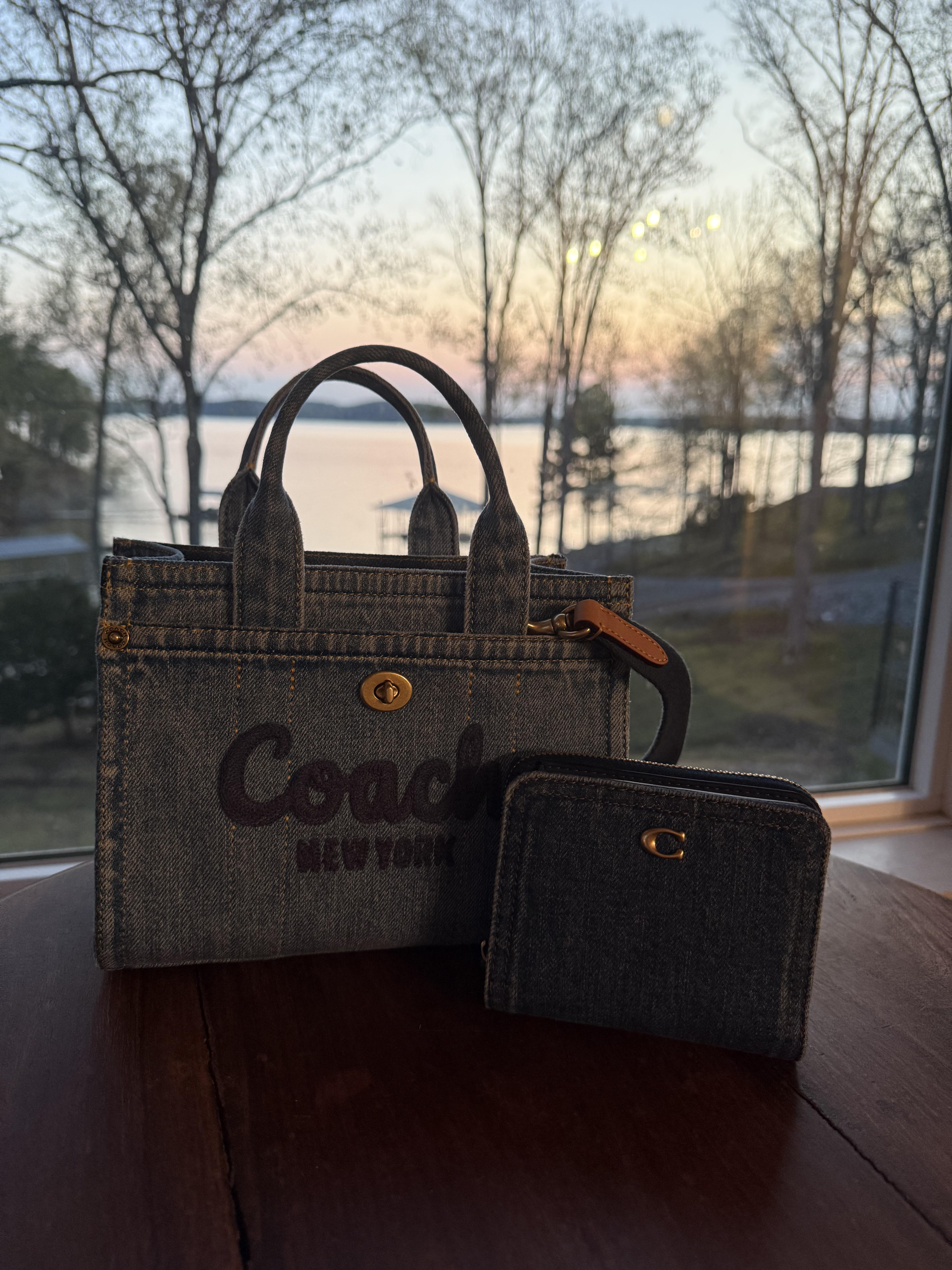 COACH® Outlet | Essential Billfold Wallet