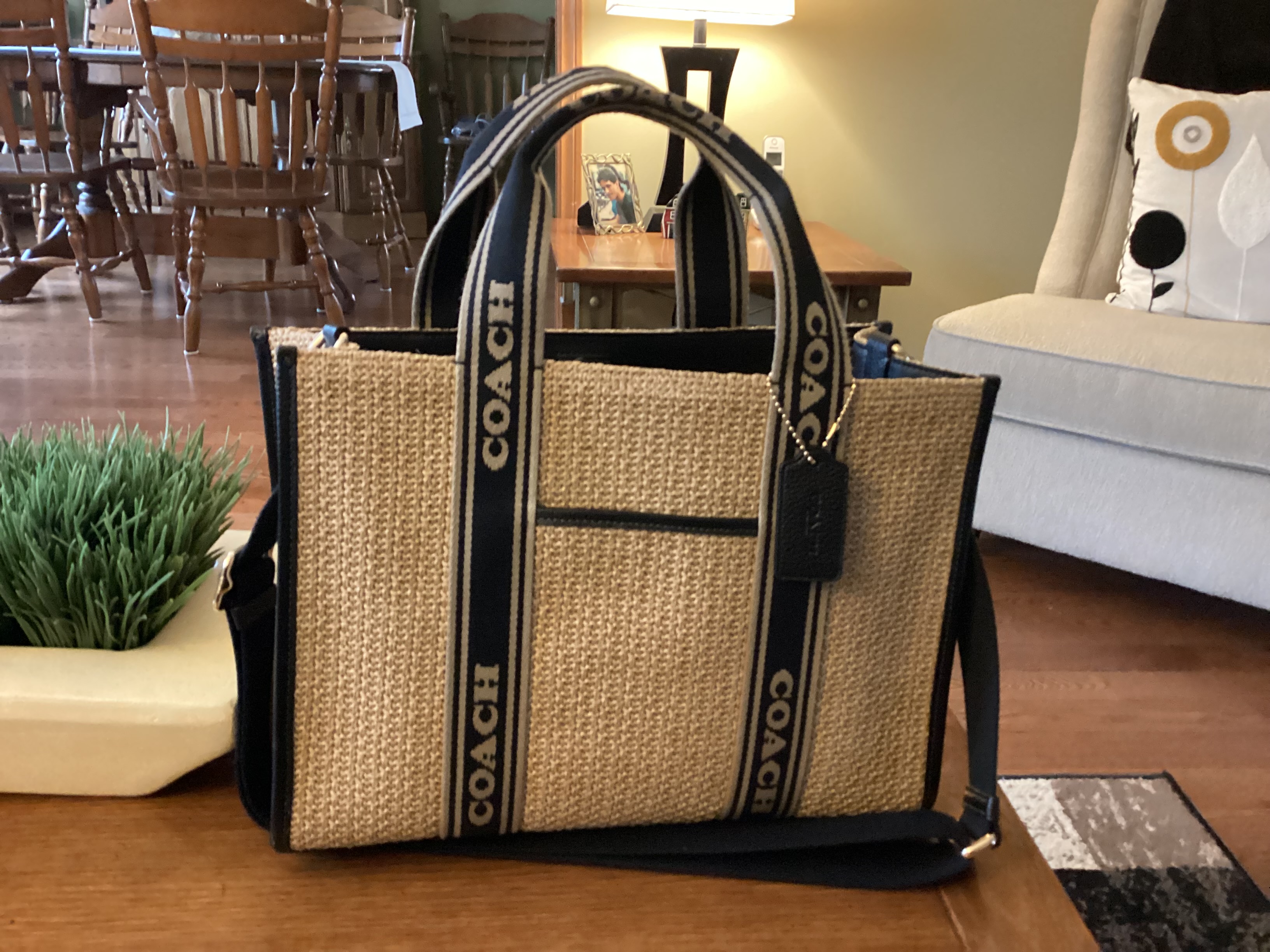 【COACH】Smith Tote Bag 24 COACH® Outlet | Smith Tote Bag 24