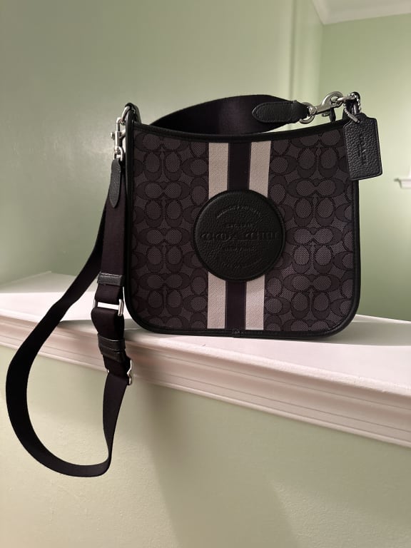 ショルダーバッグ・ポシェット COACH Dempsey File Bag In Signature Jacquard CA195 NWT Coach CA195 Dempsey File Crossbody Bag Signature
