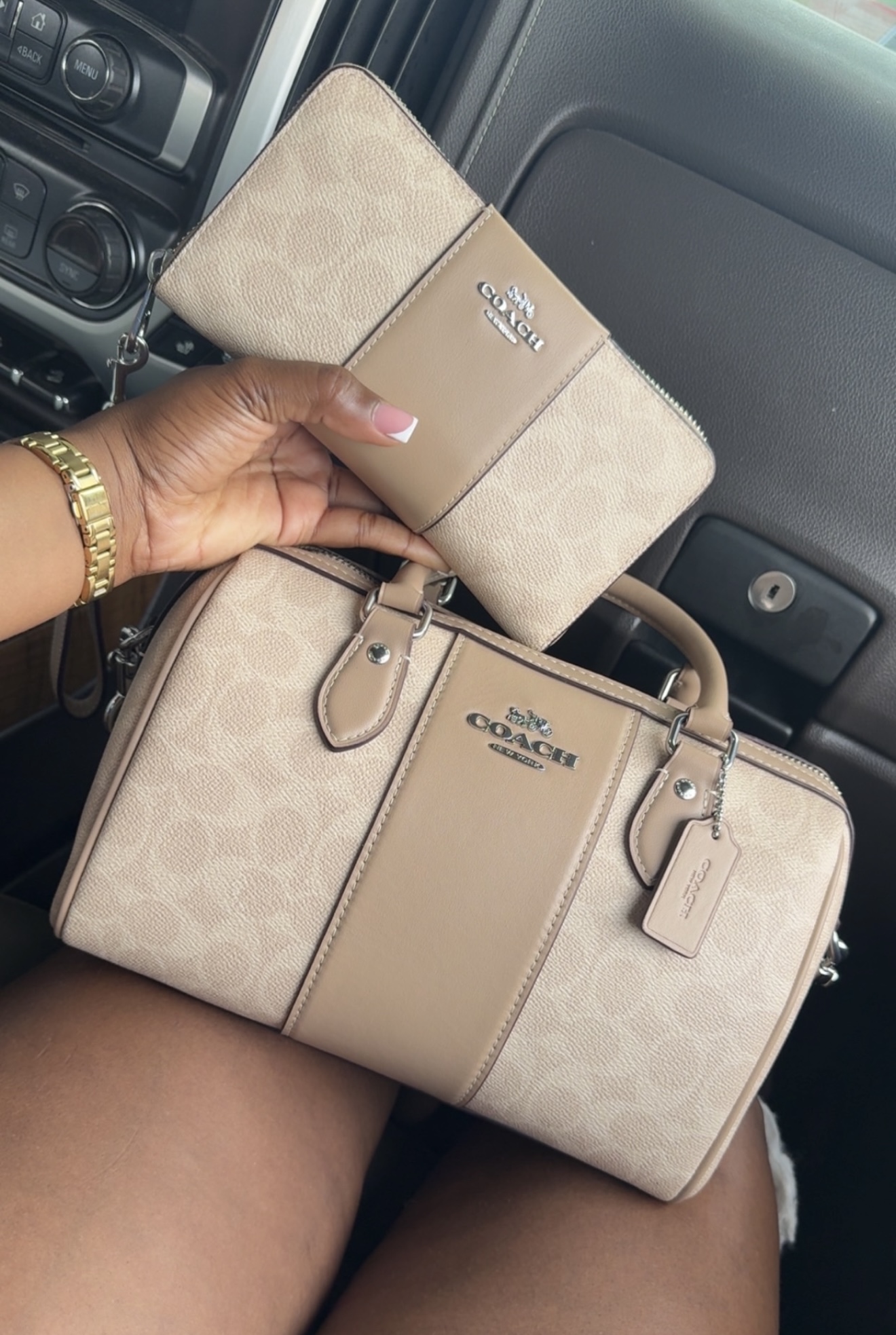 COACH® Outlet | Long Zip Around Wallet In Signature Canvas