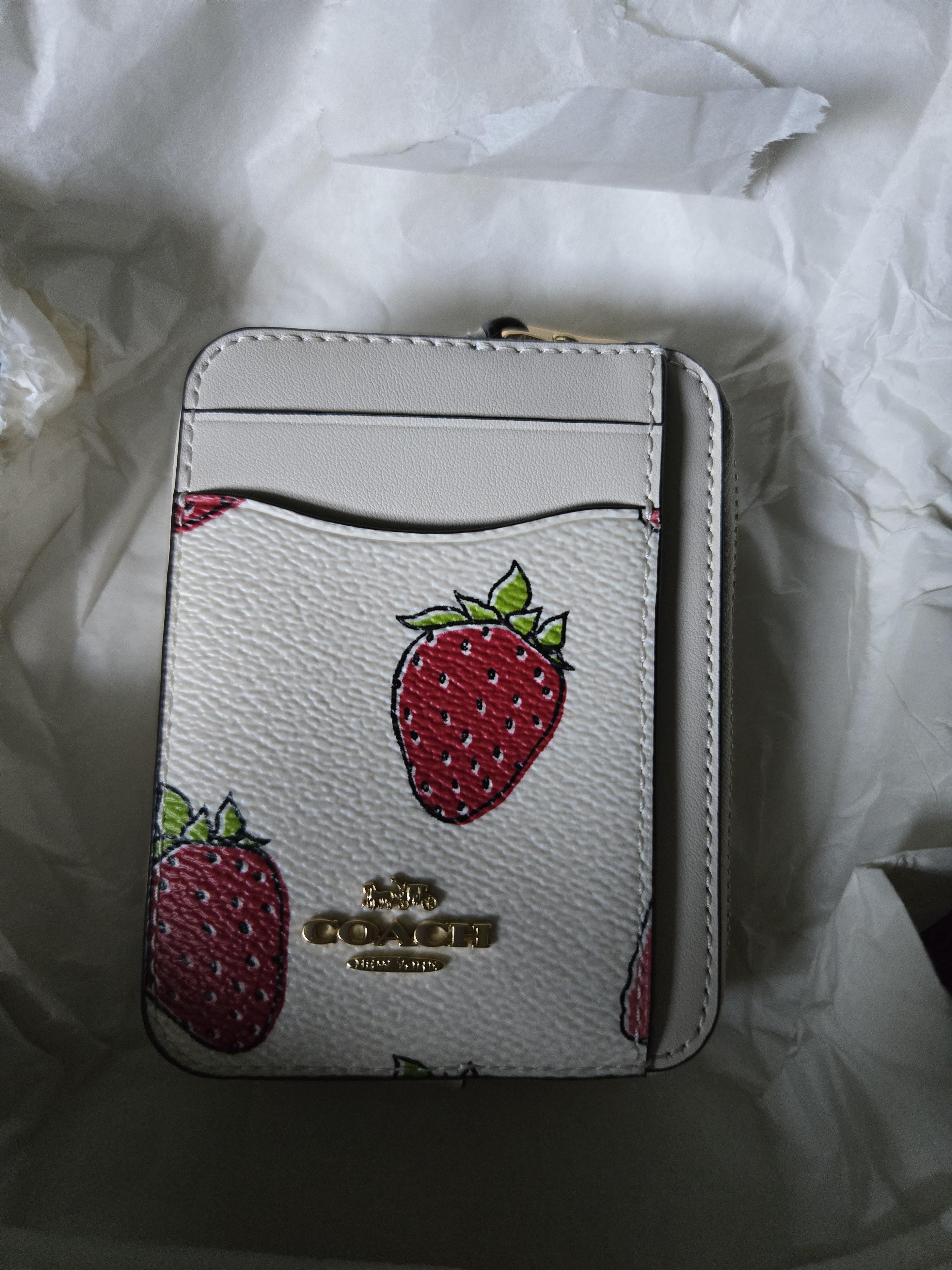 Coach CAR26 Zip Card Case With Quilting DENIM カード収納 COACH® Outlet | Zip Card Case With Quilting