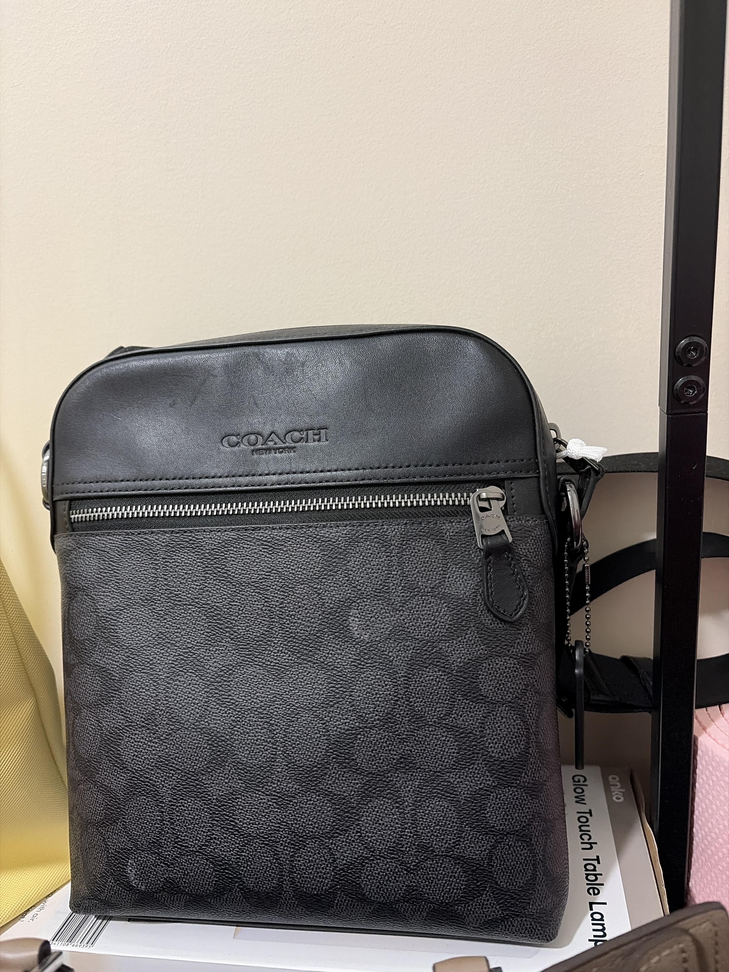 Houston Flight Bag In Signature Canvas | Coach New Zealand