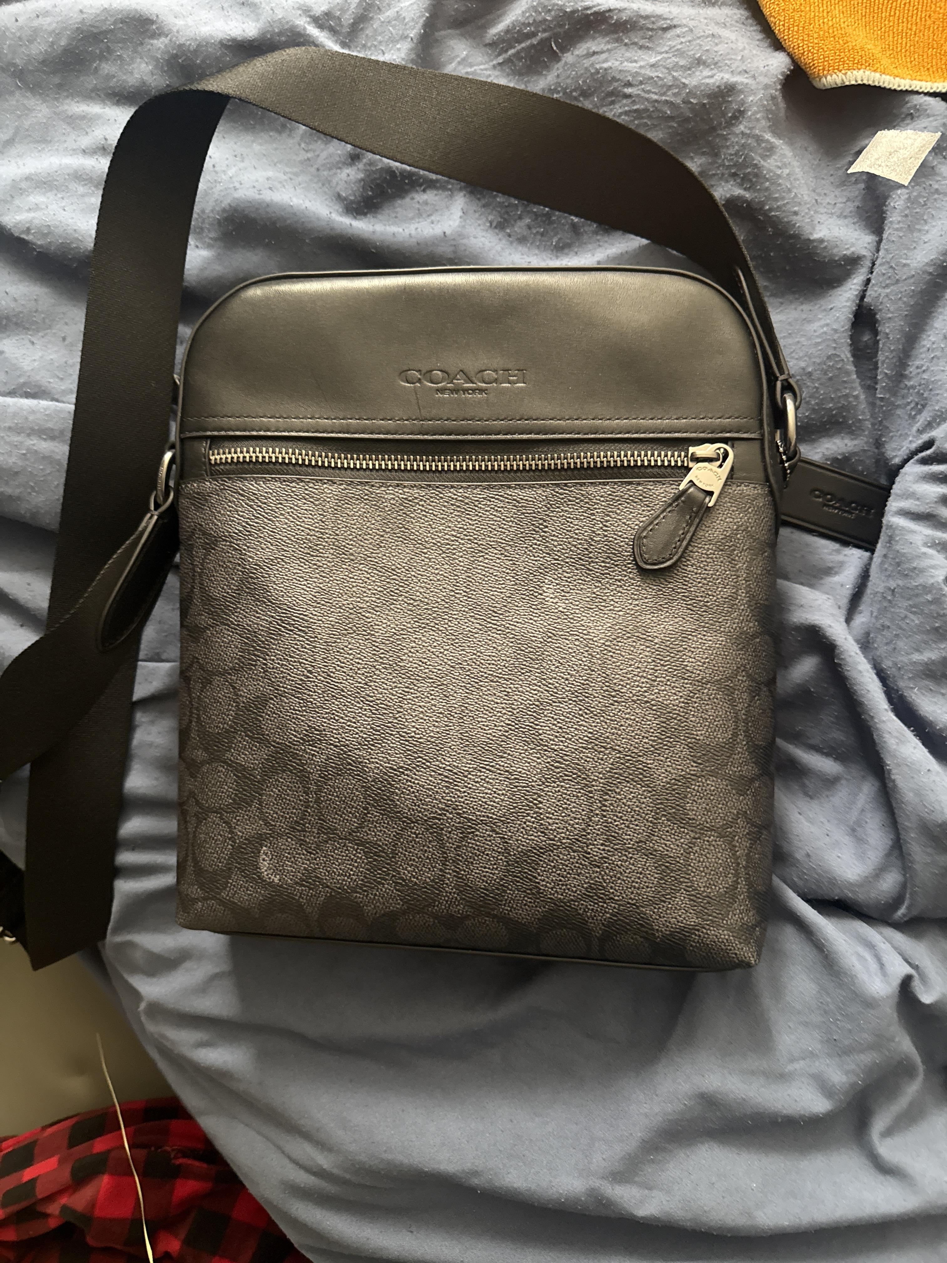 Houston Flight Bag In Signature Canvas | Coach New Zealand
