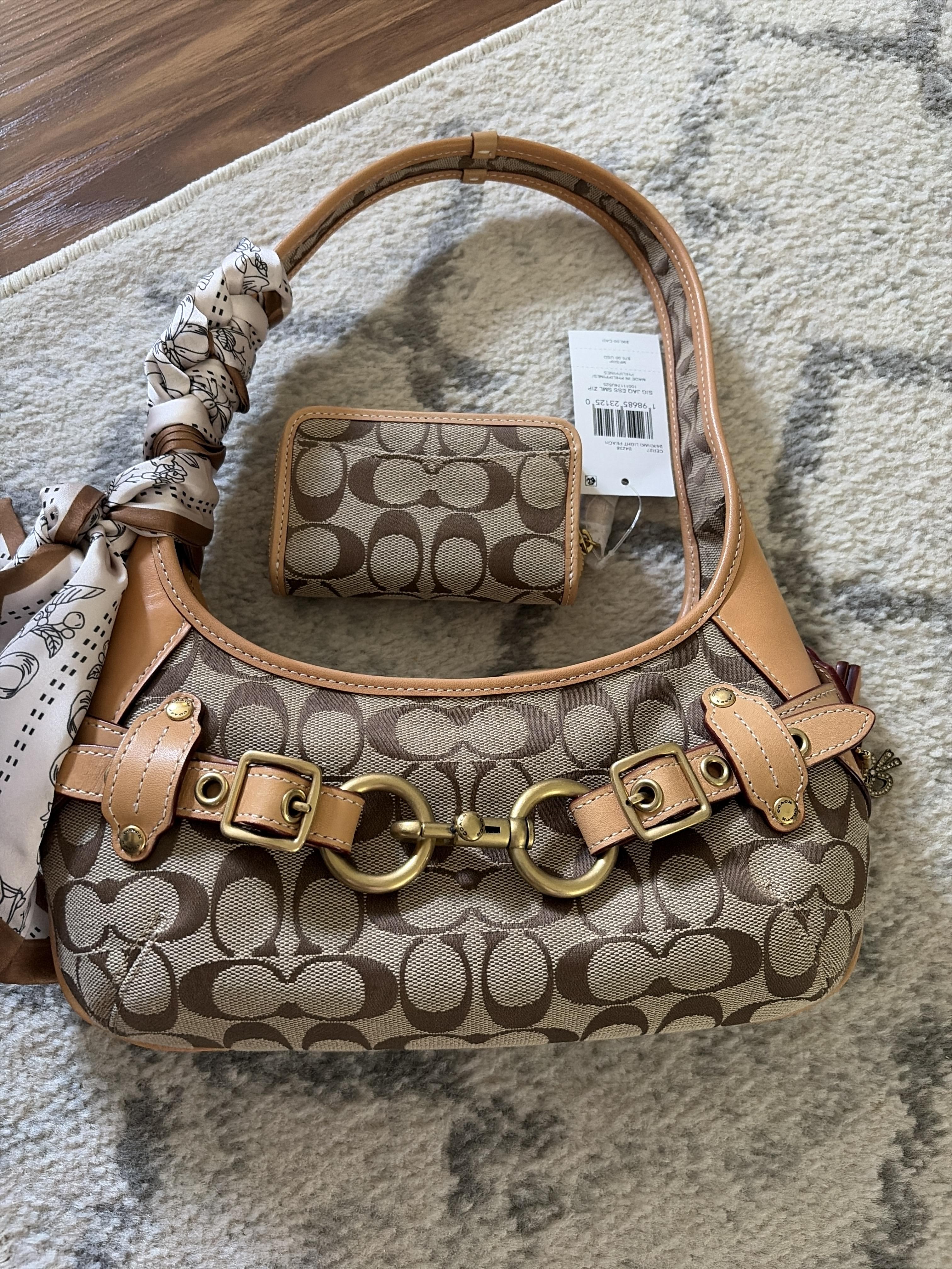Essential Small Zip Around Card Case In Signature Jacquard | Coach
