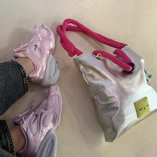 提交者：耀婷韋952321031