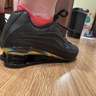 提交者：Shox