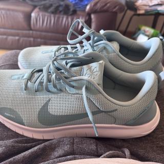 提交者：Richard855035071
