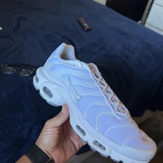 Submitted by Juan24f60d3c448e4f6bab859ba7ee77cfcc