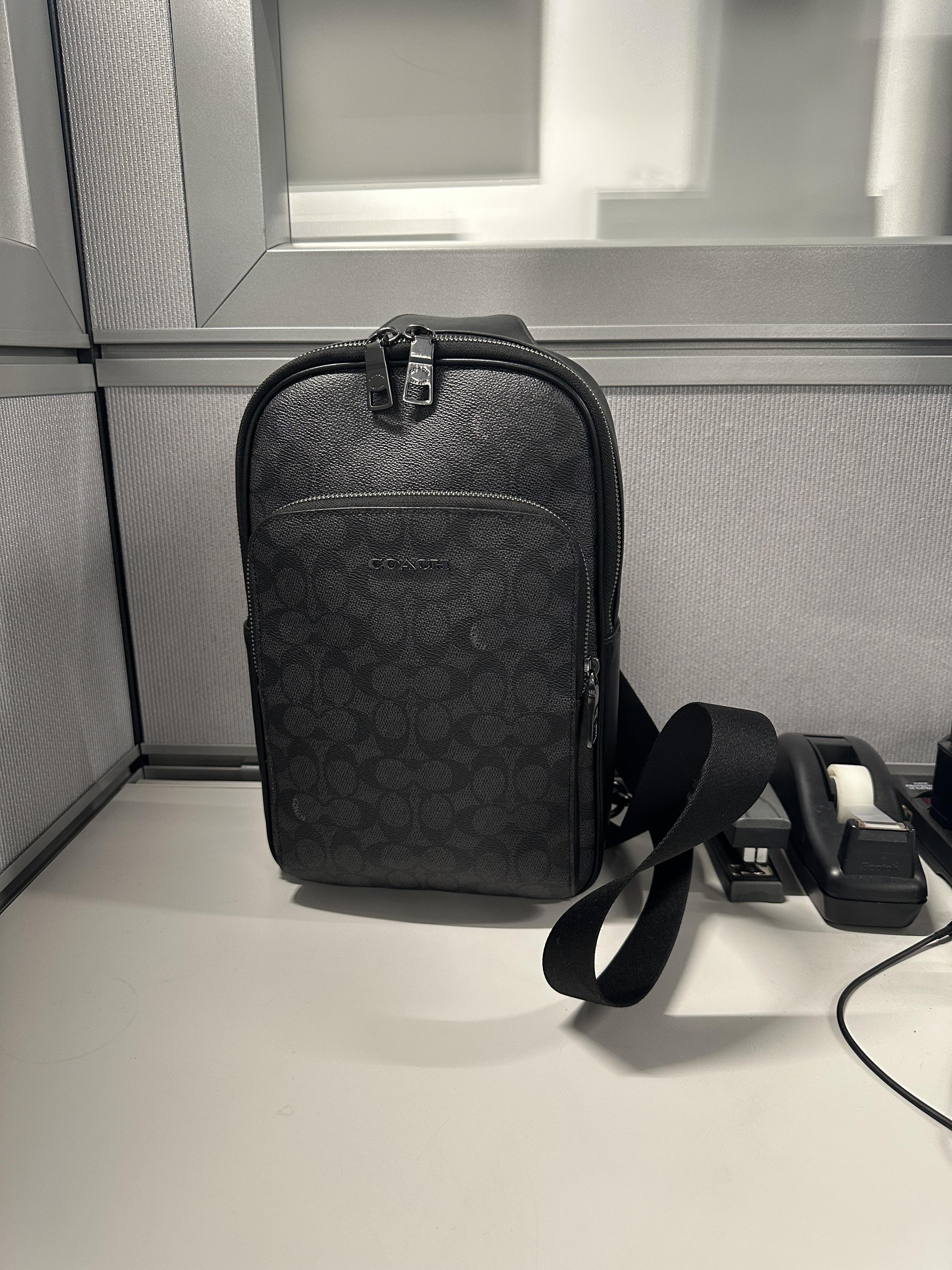 coach イーサンパック Ethan Pack In Signature Leather | Bags | Coach | COACH®