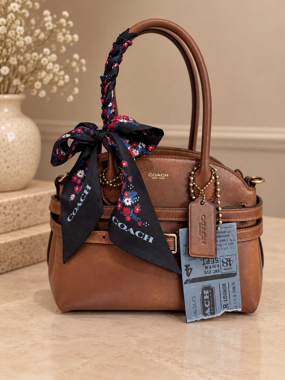 Soft Empire Carryall Bag 21 | COACH®