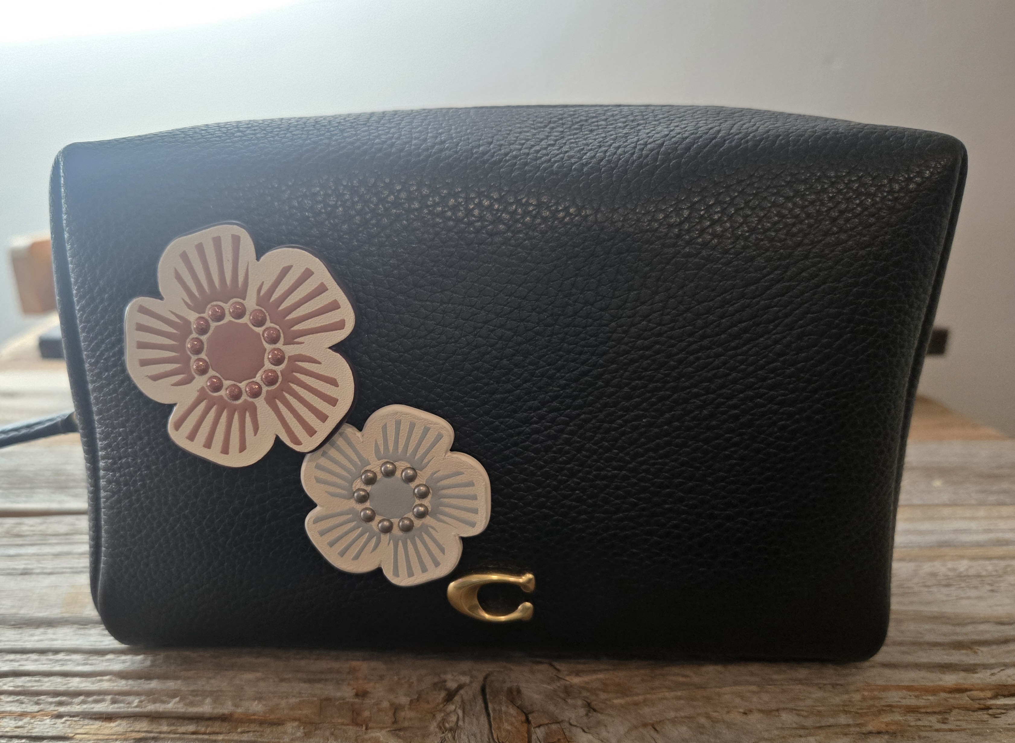 Essential Cosmetic Pouch | Accessories | Coach | COACH®