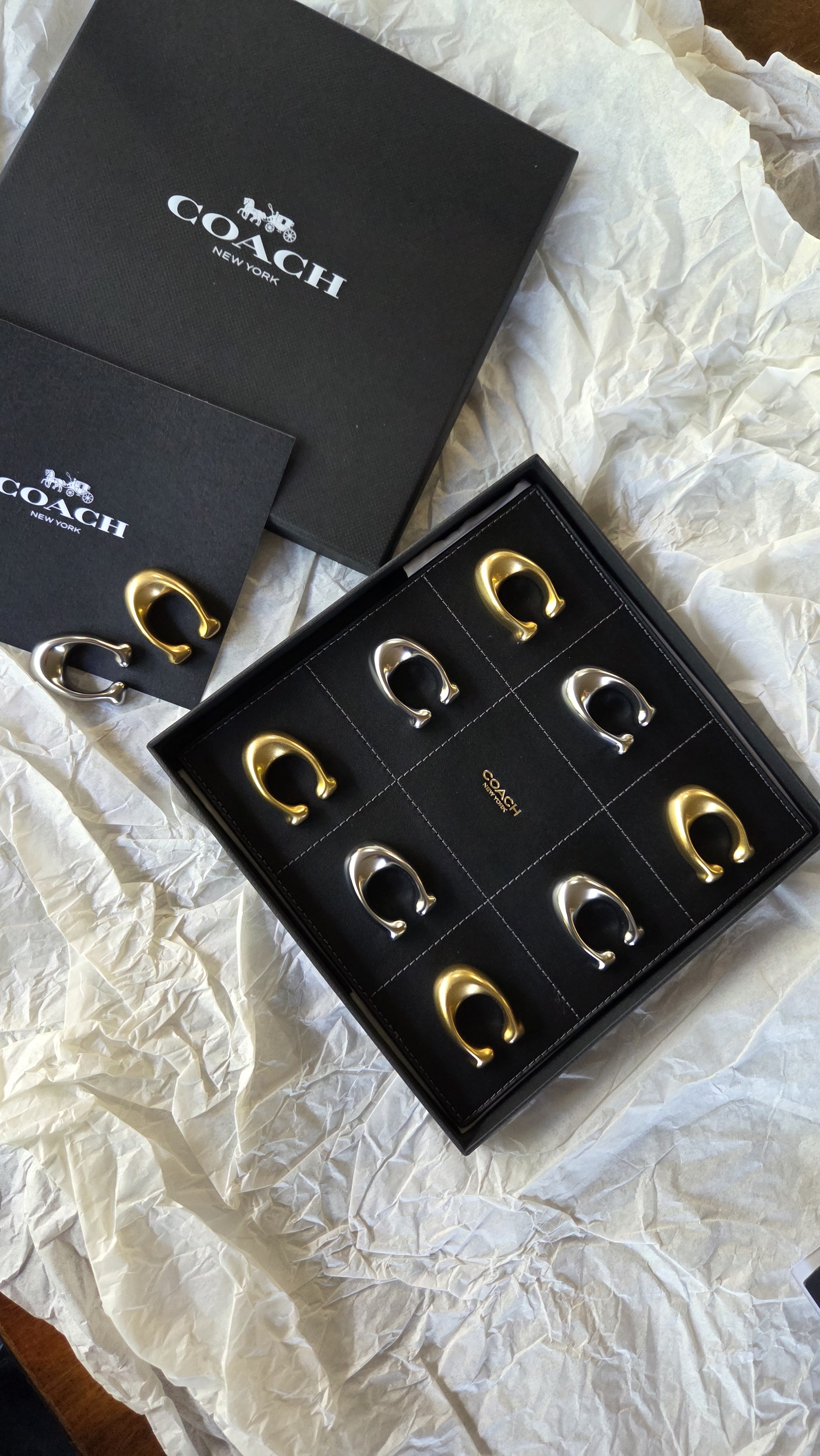 コーチ　COACH ボール Tic Tac Toe Set | Accessories | Coach | COACH®