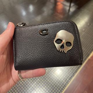 L-Zip Key Case In Signature Canvas | Accessories | Coach | COACH®