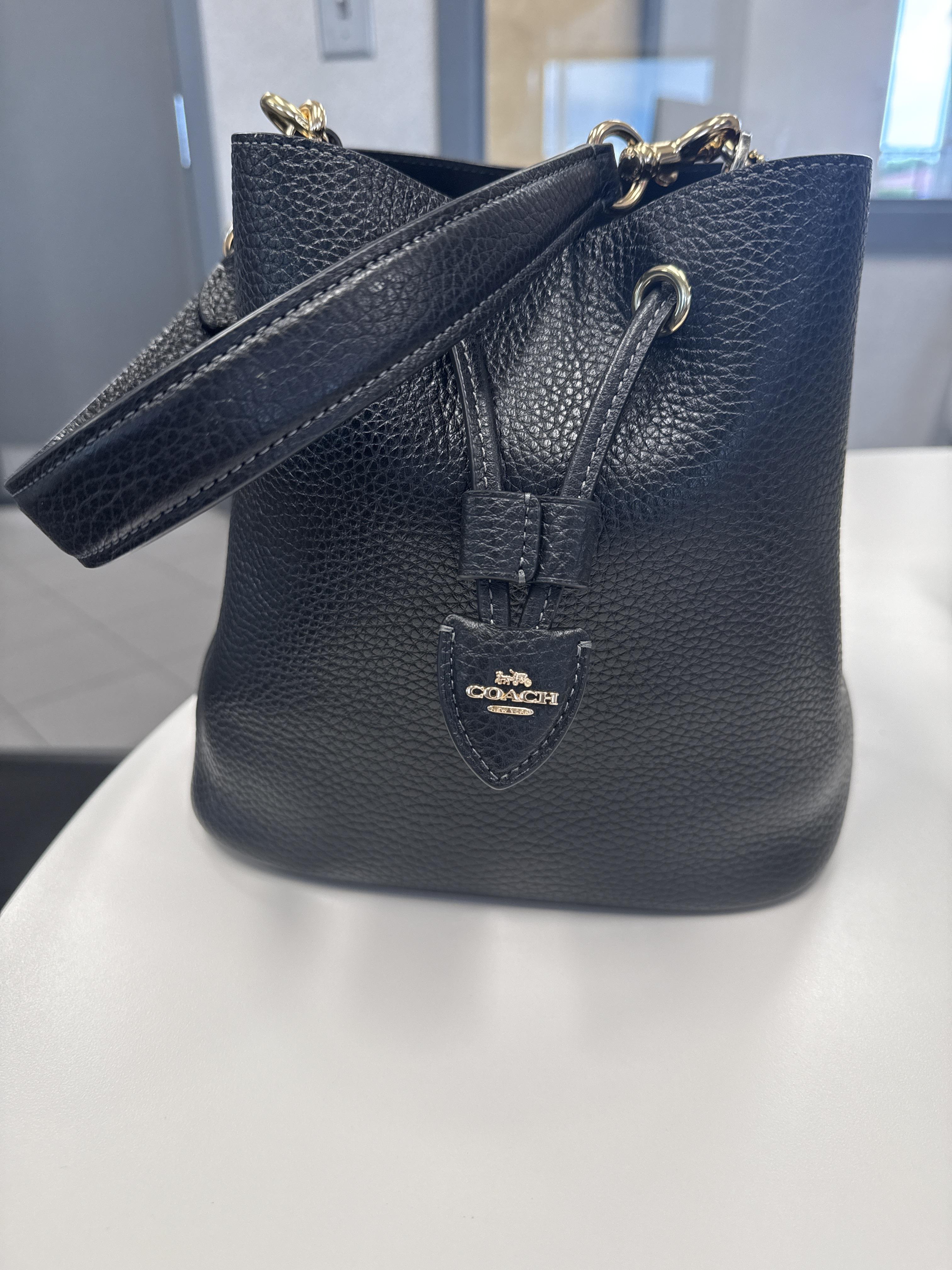 coach leather bag rain Outlet Rainer Crossbody 18 With Quilting Its compact silhouette fits must Rowan Bucket Bag In Signature