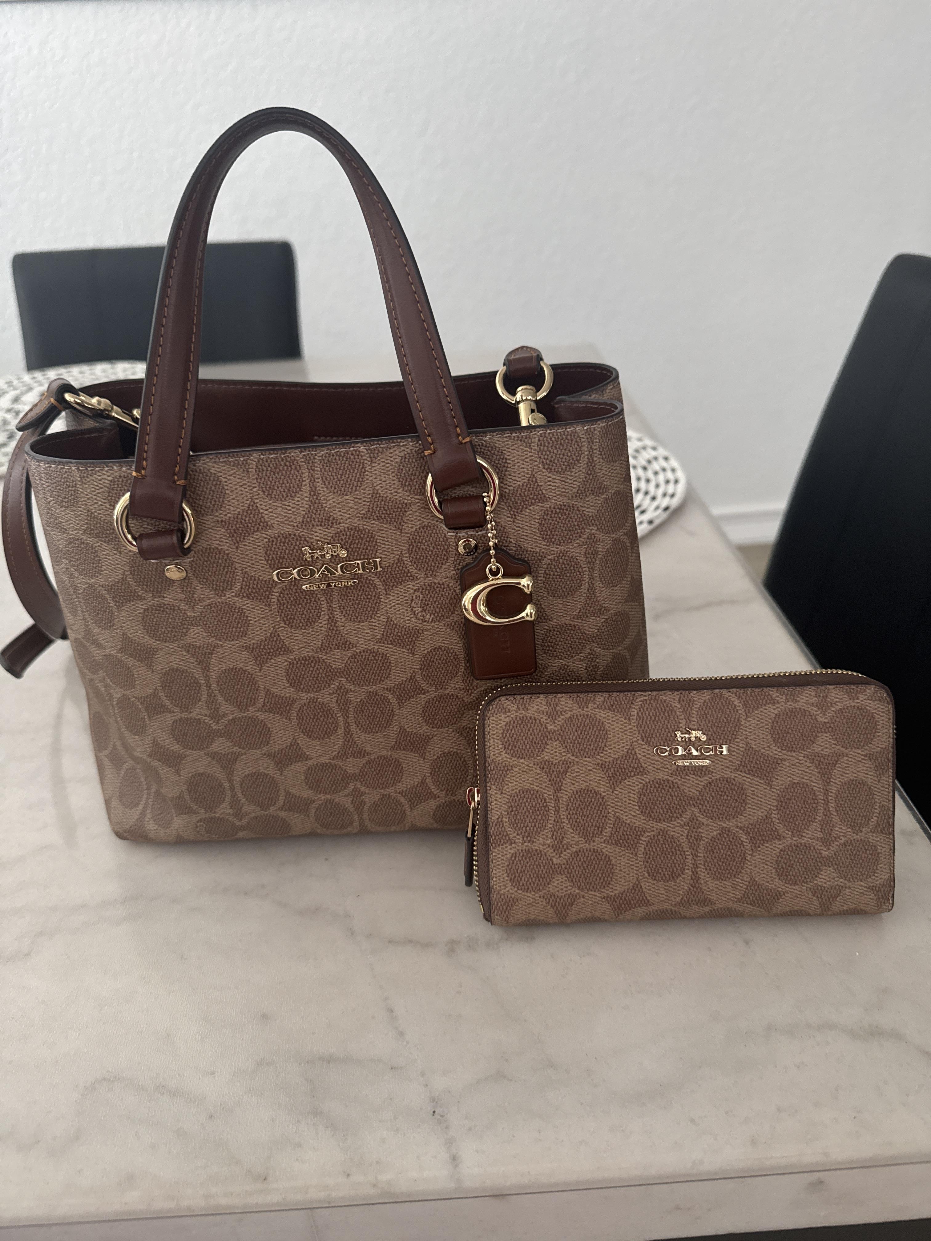 null | COACH®