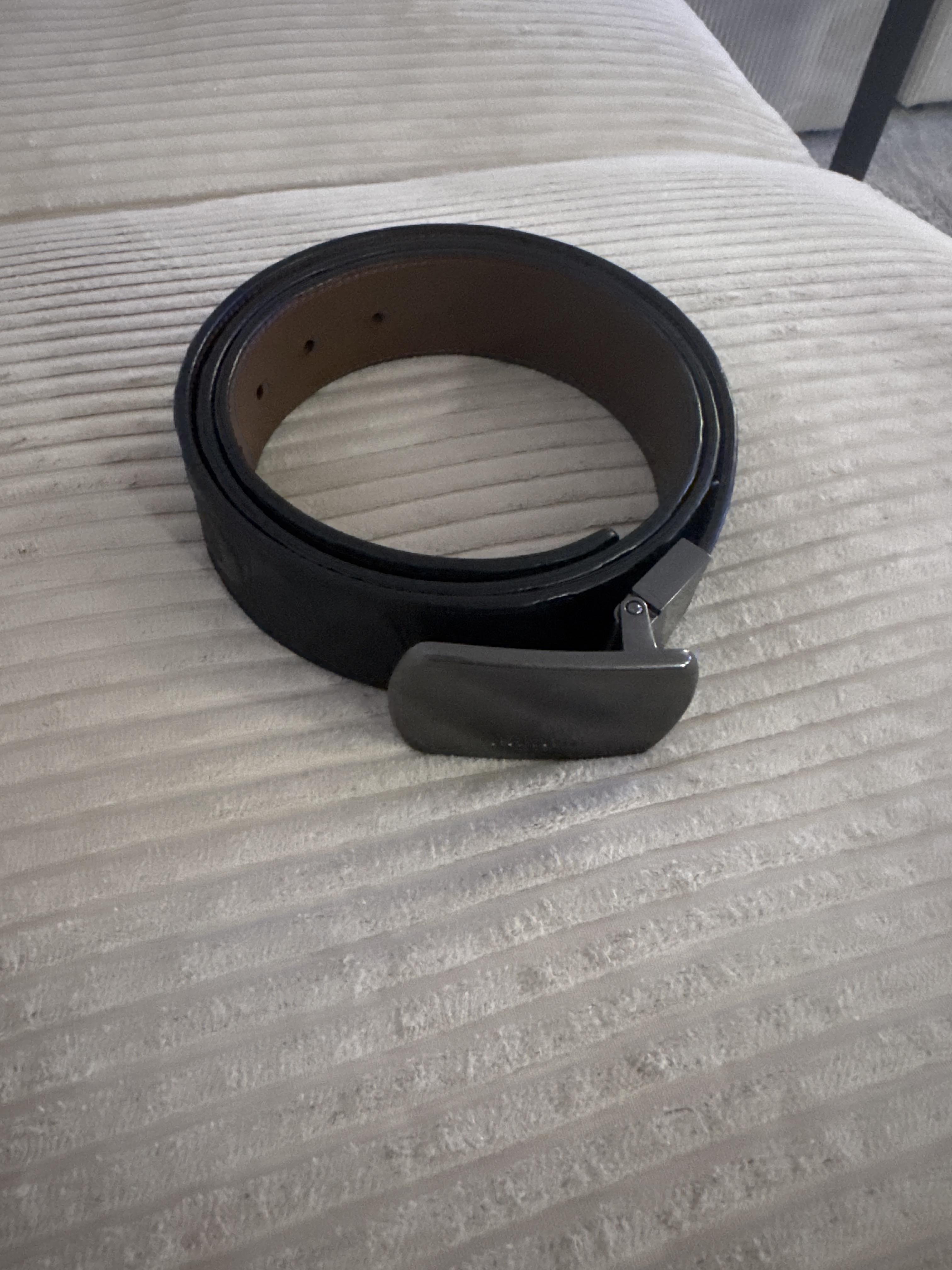 Plaque Buckle Cut-To-Size Reversible Belt, 38 Mm | Accessories | Coach |  COACH®