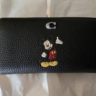 【DISNEY X COACH】アコーディオン ウォレット！スケート！ミッキー！ 公式】コーチアウトレット | 【DISNEY X COACH】アコーディオン