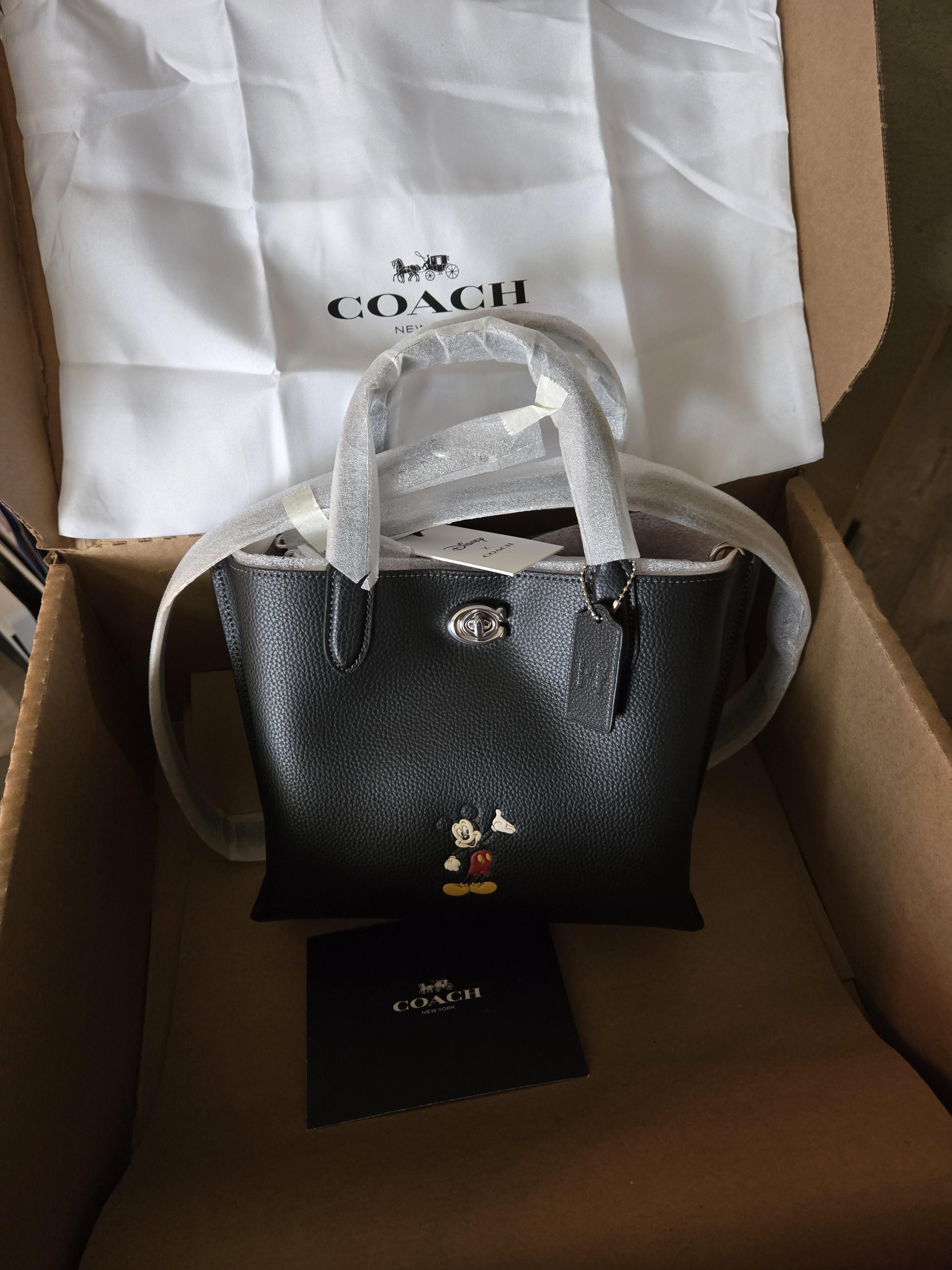 【COACH x Disney コラボ】Willow Tote 24 トートバッグ Disney x Coach collabo Willow Tote Bag 24 / Minnie Mouse