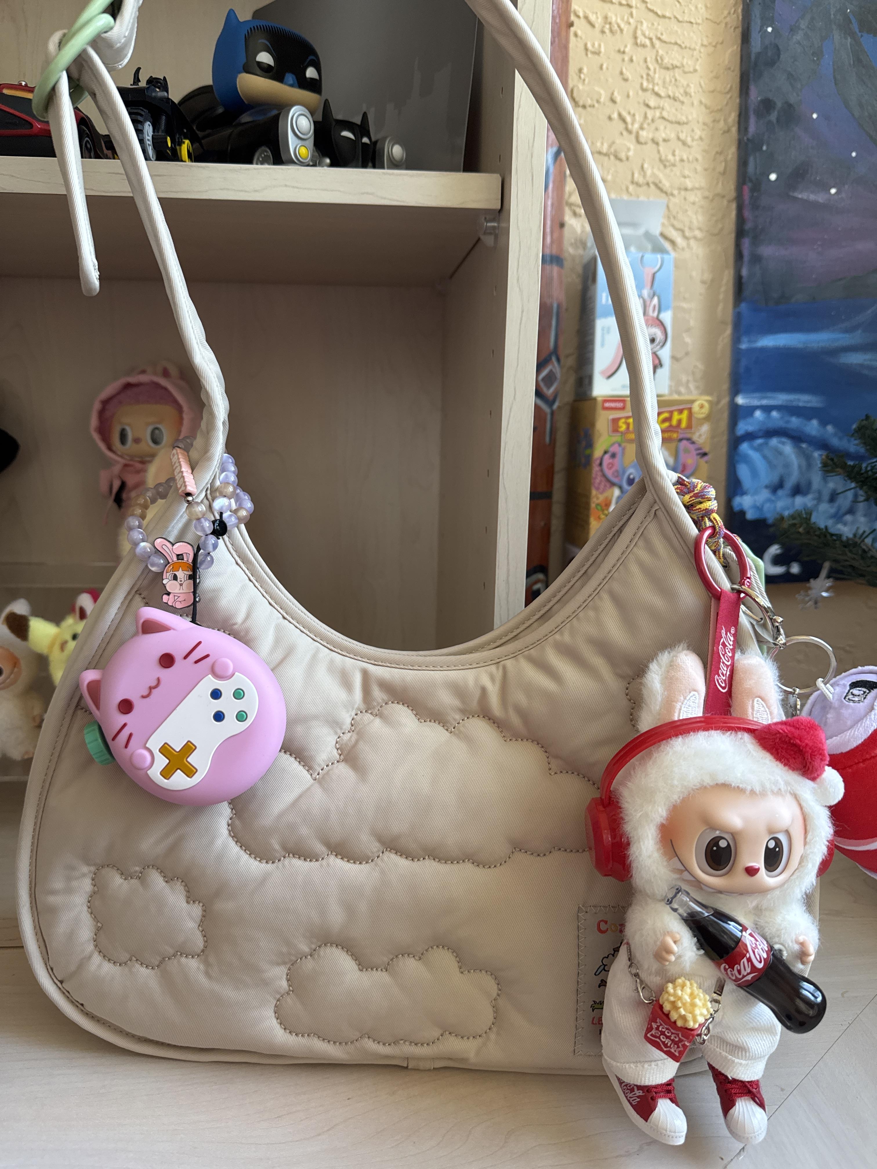 Ergo Bag With Cloud Quilting | Coachtopia ™