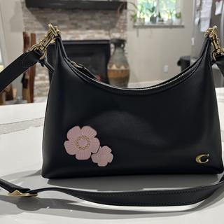 Juliet Shoulder Bag 25 In Signature Canvas | COACH®