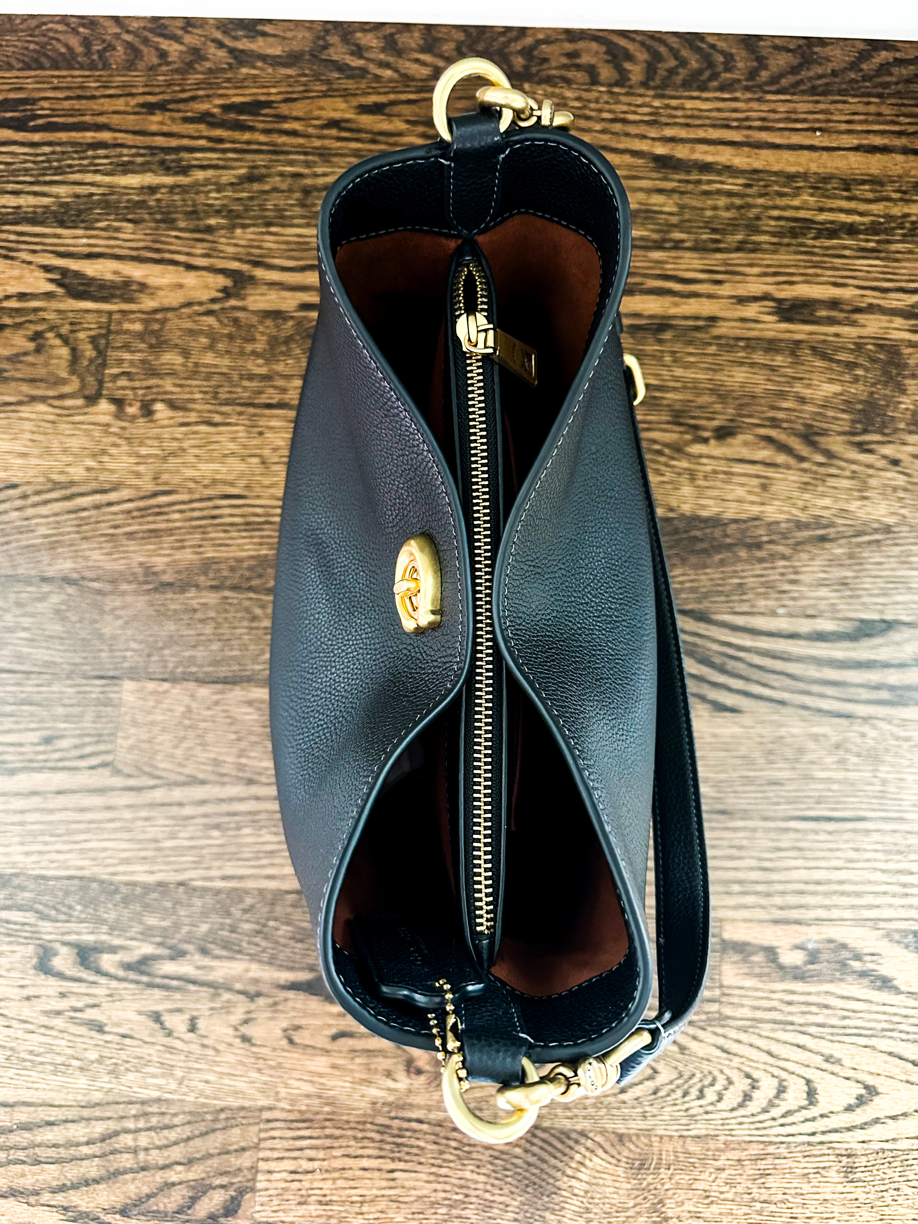 Custom Willow Soft Bucket Bag | COACH®