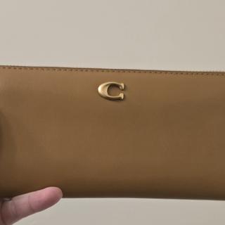 Essential Slim Accordion Zip Wallet In Signature Jacquard