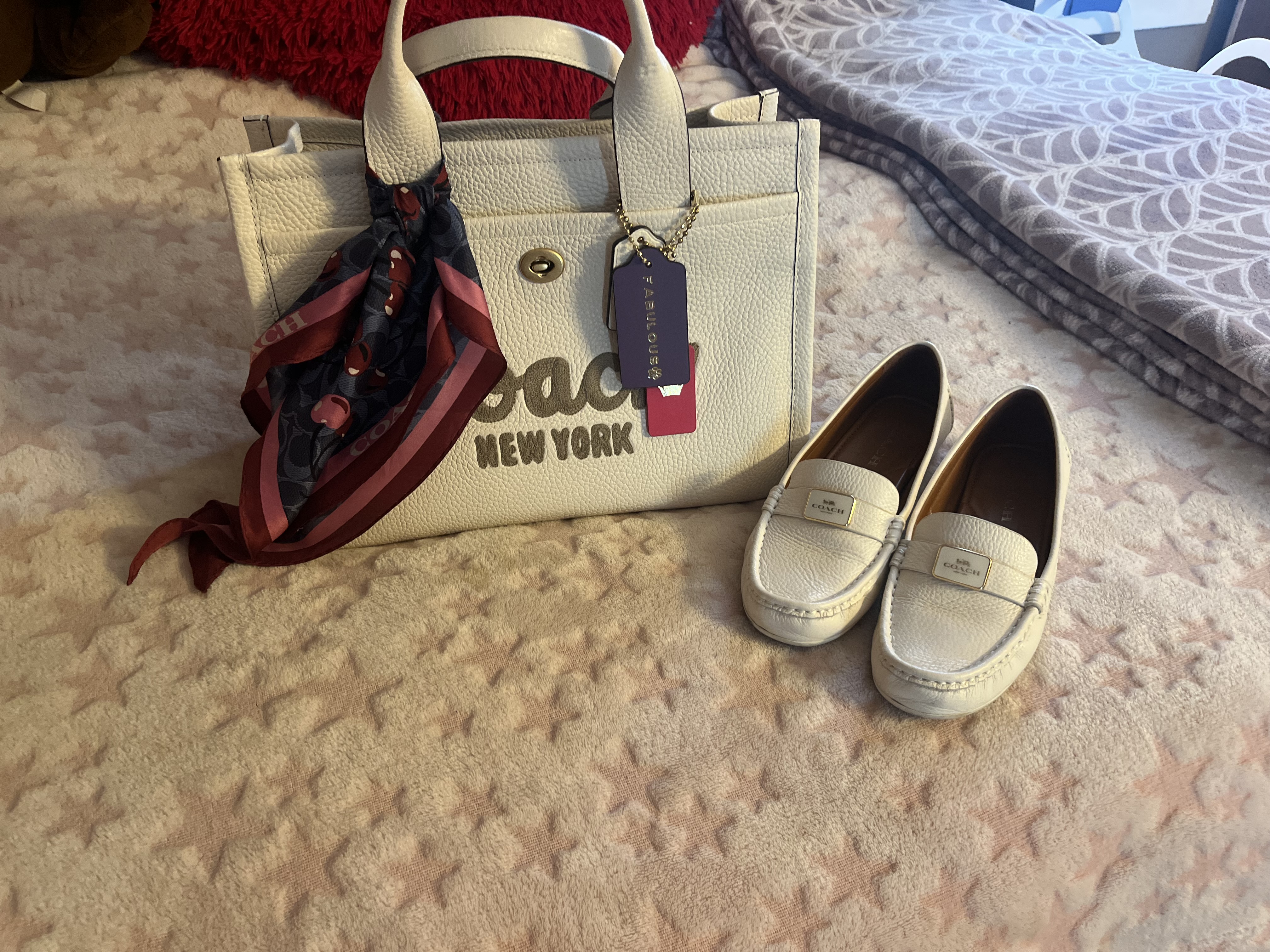 ★Coach★ Cargo tote bag with floral print CBG42 LHY23 COACH® | Cargo Tote Bag With Floral Print
