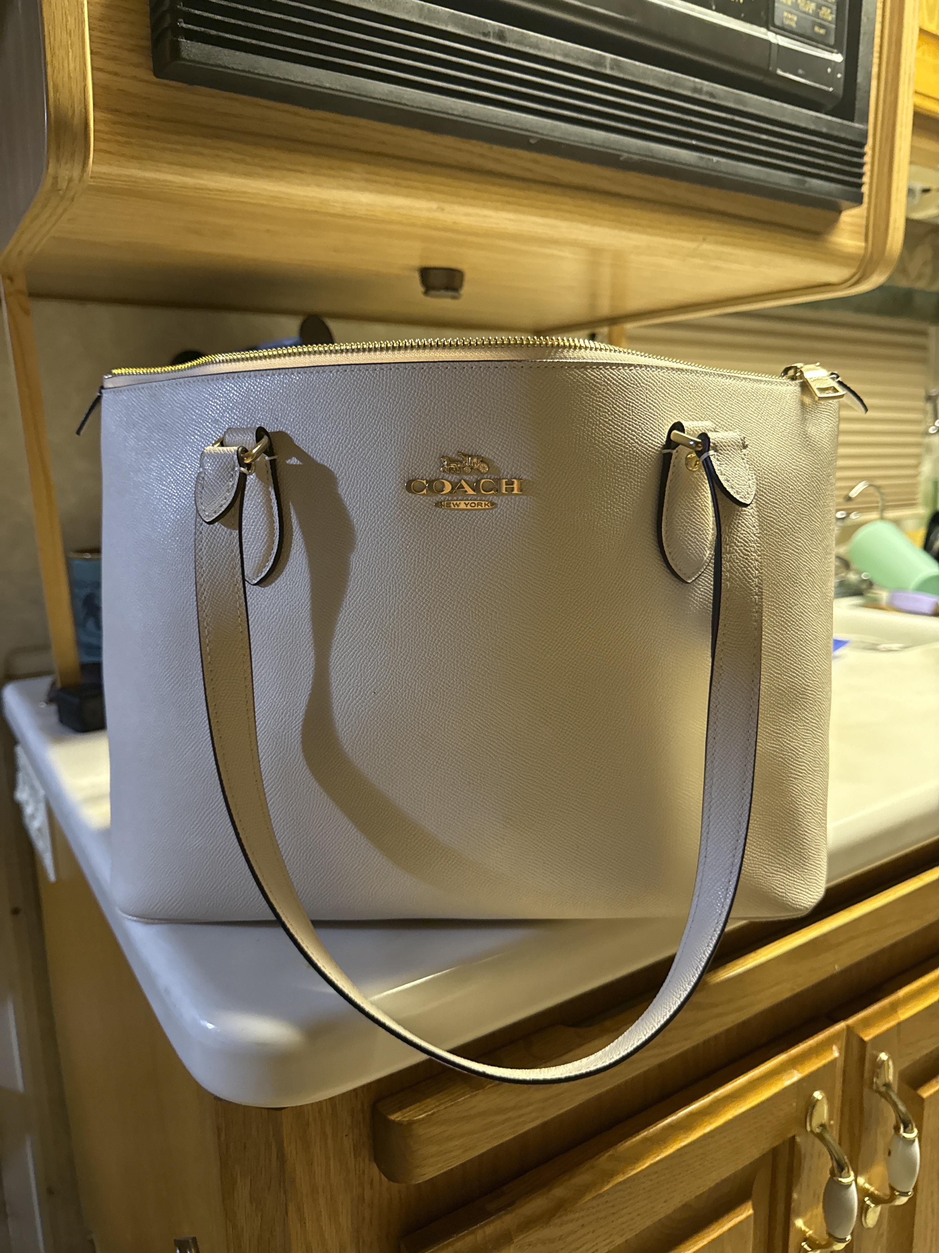 COACH ボストンバッグ ベージュ/ブラック 楽天市場】コーチ バッグ セカンドバッグ アクセサリーポーチ