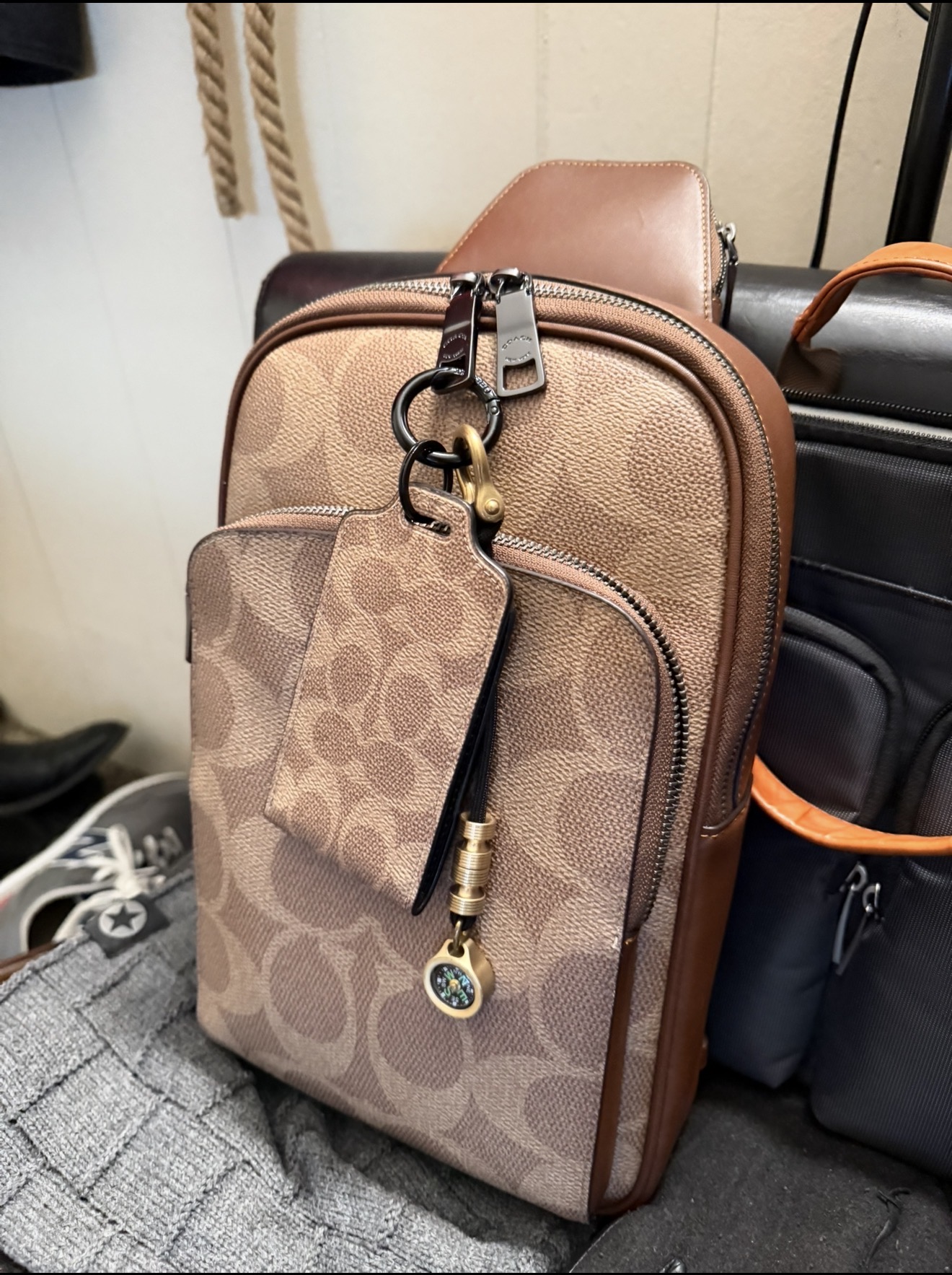 Ethan Pack In Signature Canvas | Bags | Coach | COACH®