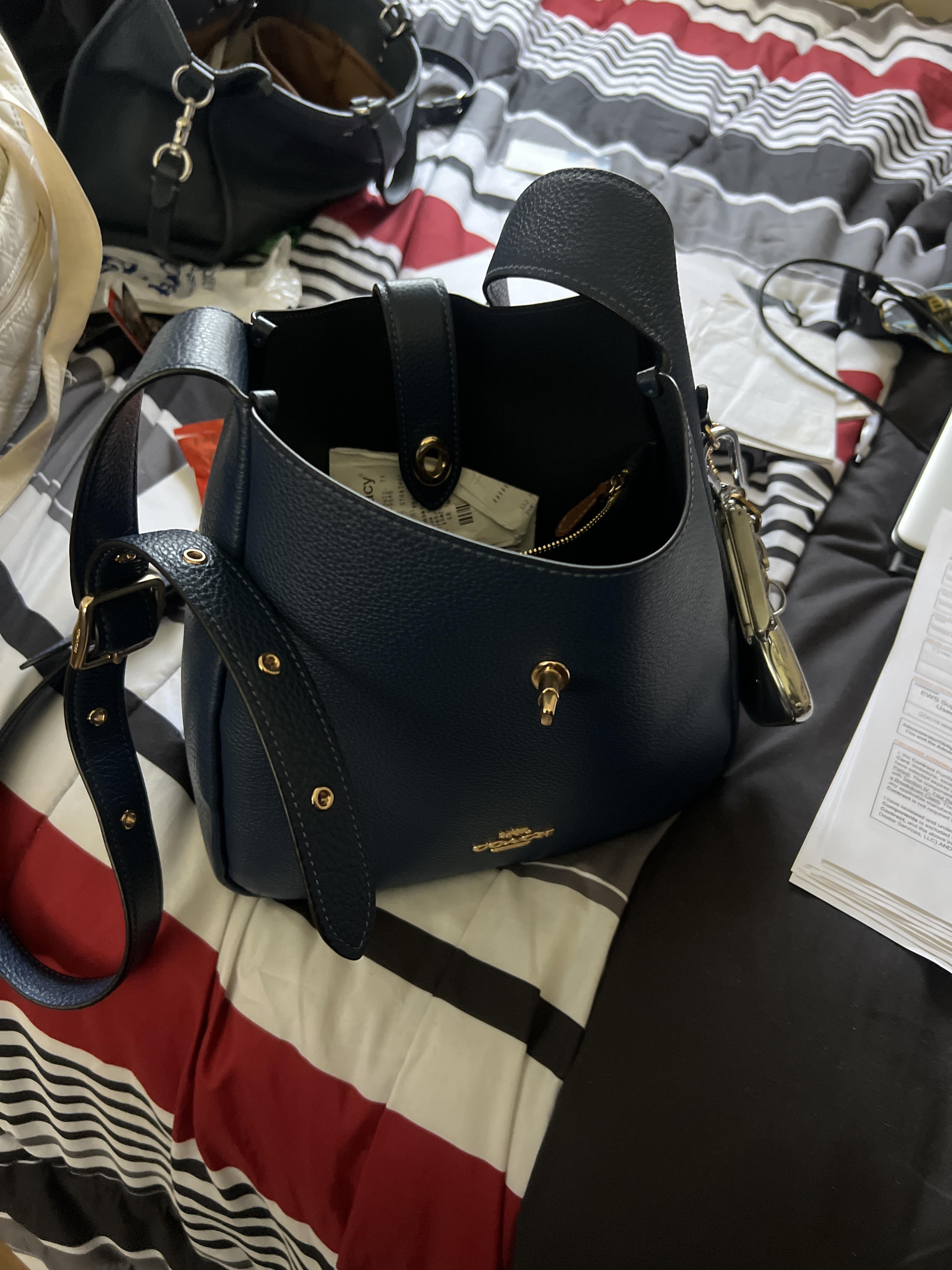 Hadley Convertible Crossbody Bag | Bags | Coach | COACH®