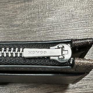 COACH ブラック ケース Zip Card Case With Chain In Signature Canvas | Wallets | Coach