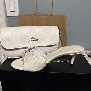 Margot Sandal | COACH®