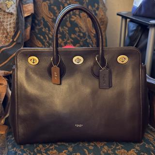 Buy Now Turnlock Tote Bag 40 | Bags | Coach | COACH®